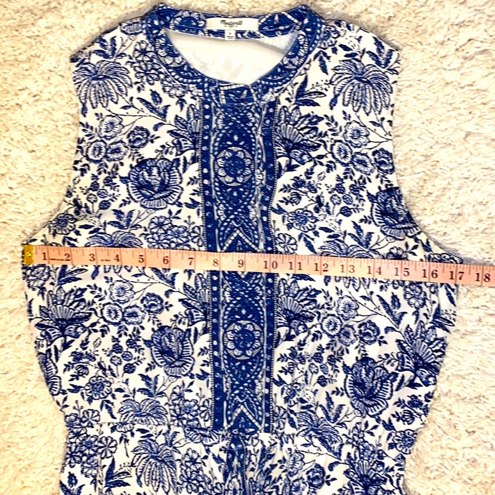 Madewell 100 % silk woman’s summer dress blue and white floral. size small - Picture 2 of 5